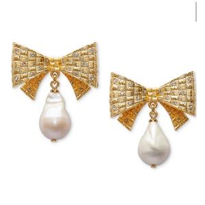 kate spade Gold-Tone Wrapped in a Bow Imitation Pearl Drop Earrings/nwt